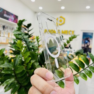 Ốp lưng  iPhone cao cấp  nhựa cứng siêu mỏng tích hợp sạc không dây Baseus